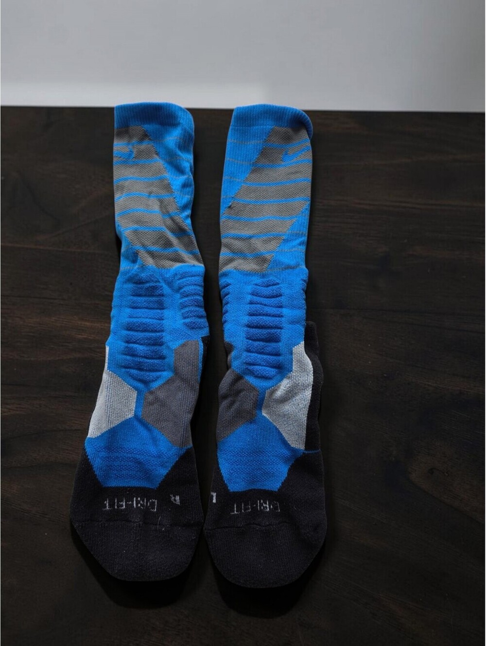 Nike Hyper Elite Cushioned Basketball Crew Socks Blue Gray Size L